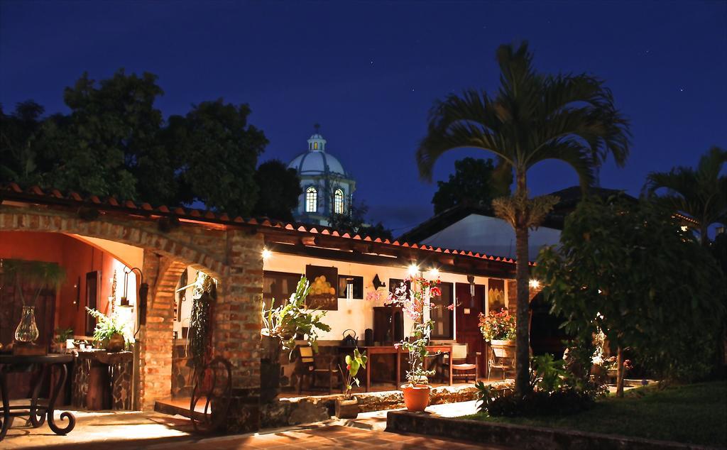 Casa Degraciela - Hotel Boutique Консепсьон-де-Атако Экстерьер фото