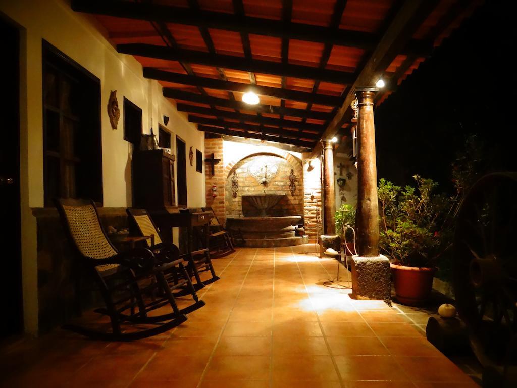 Casa Degraciela - Hotel Boutique Консепсьон-де-Атако Экстерьер фото